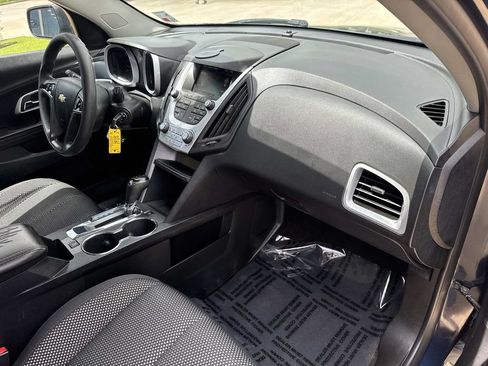 Used 2016 Chevrolet Equinox LS FWD image 13