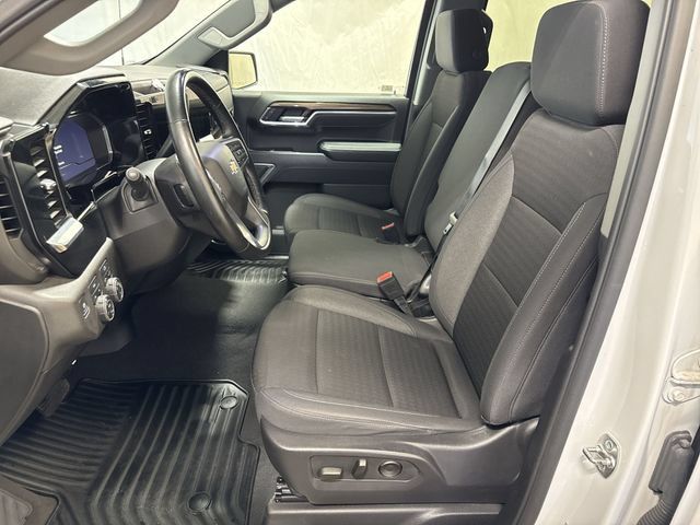 Certified 2025 Chevrolet Silverado 1500 LT AWD/4WD image 10