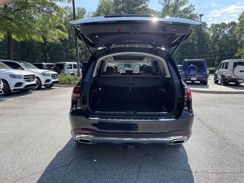 Certified 2024 Mercedes-Benz GLS 450 4MATIC image 9