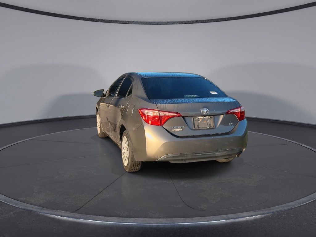Used 2017 Toyota Corolla LE FWD image 7