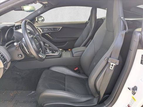 Used 2018 Jaguar F-TYPE Coupe RWD image 17