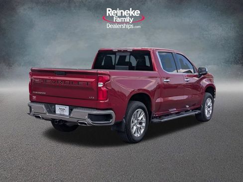Used 2019 Chevrolet Silverado 1500 LTZ AWD/4WD image 5