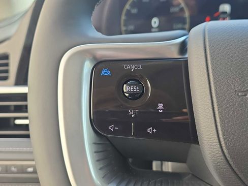 New 2026 INFINITI QX80 Luxe image 22