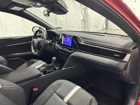Used 2026 Toyota Camry SE FWD image 61