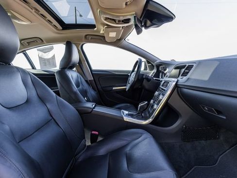Used 2016 Volvo S60 T5 Premier FWD image 18