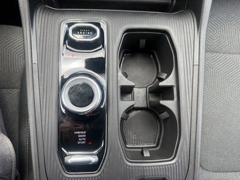New 2026 Jeep Cherokee Laredo AWD/4WD image 26