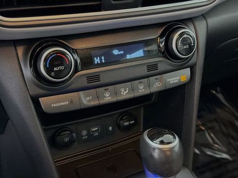 Used 2020 Hyundai Kona Ultimate image 18