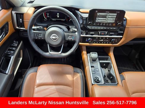 Used 2023 Nissan Pathfinder Platinum w/ Cargo Package AWD/4WD image 16