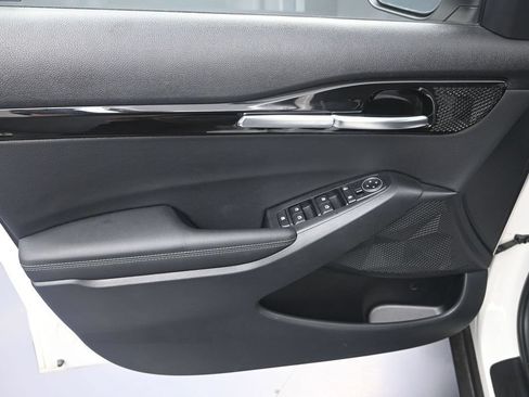 Certified 2026 Kia Seltos S FWD image 9