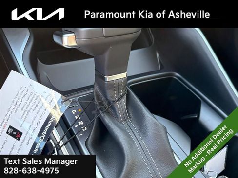 New 2026 Kia Sorento LX image 23