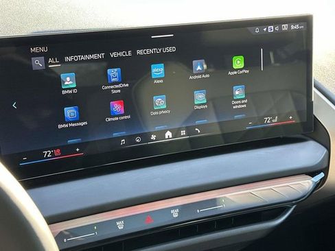 Certified 2025 BMW X3 xDrive30i w/ Premium Package image 34