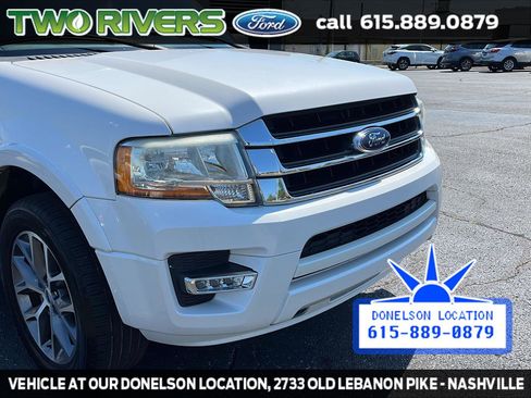Used 2015 Ford Expedition XLT w/ Equipment Group 202A image 12