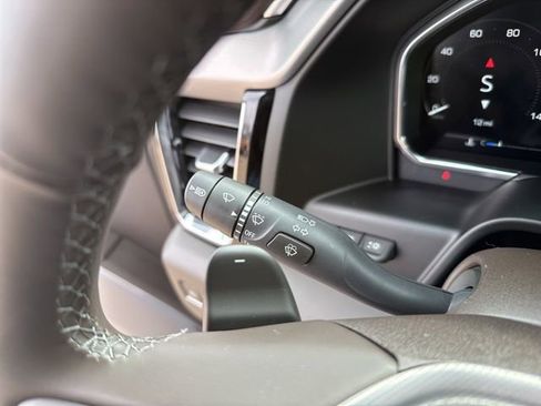 New 2026 GMC Sierra 1500 Denali w/ Technology Package AWD/4WD image 25