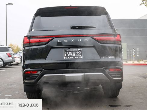 New 2025 Lexus LX 600 4WD w/ Luxury Package image 5