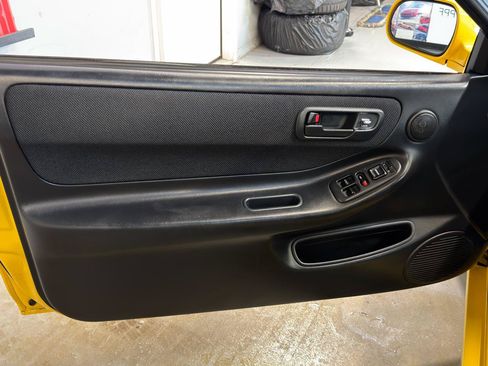 Used 2000 Acura Integra Type R FWD image 15