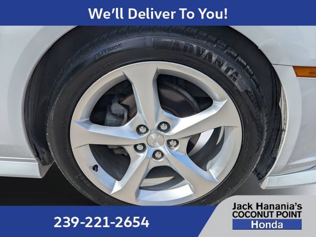 Used 2015 Chevrolet Camaro LT RWD image 10