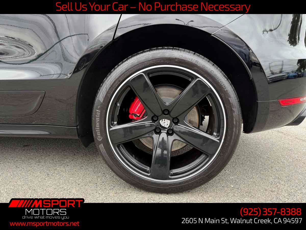 Used 2015 Porsche Macan Turbo AWD/4WD image 35