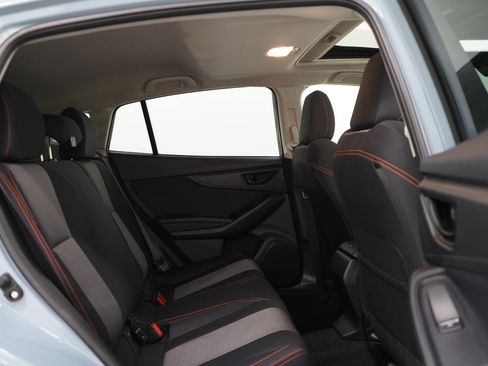 Used 2022 Subaru Crosstrek 2.0i Premium w/ Moonroof Package AWD/4WD image 9