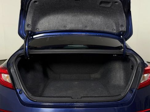 Used 2020 Honda Accord LX image 9