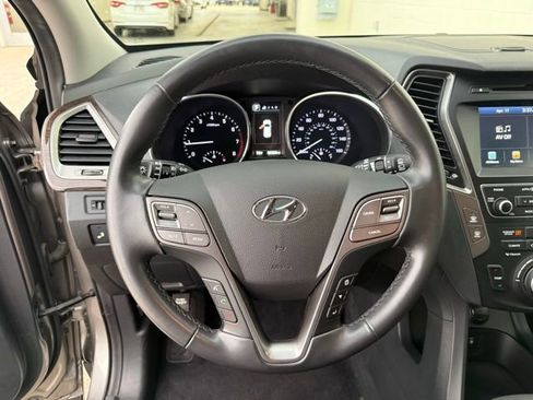 Used 2017 Hyundai Santa Fe Sport 2.0T FWD image 17