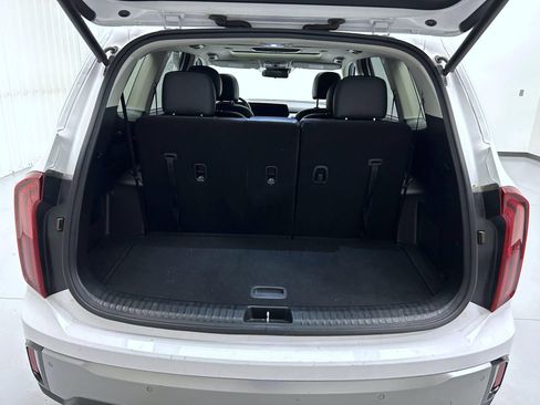 Used 2025 Kia Telluride S AWD/4WD image 22