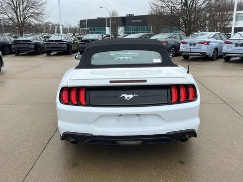 Used 2020 Ford Mustang Premium image 6