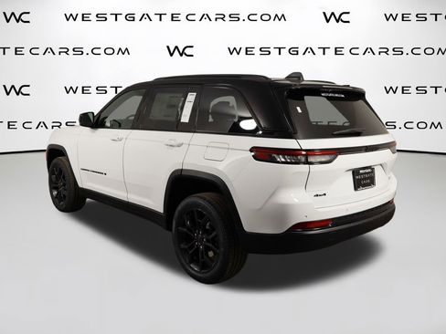 New 2025 Jeep Grand Cherokee Limited image 52