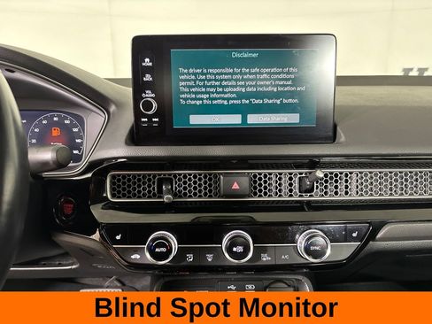 Used 2024 Honda Civic Touring image 17