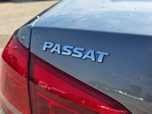 Used 2015 Volkswagen Passat 1.8T S FWD image 13