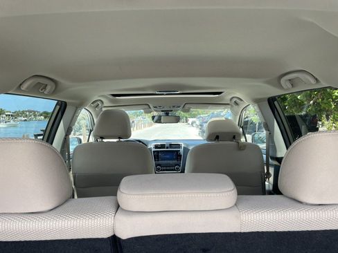 Used 2019 Subaru Outback 2.5i Premium AWD/4WD image 31
