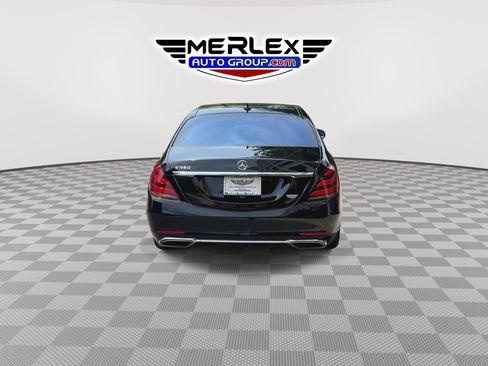 Used 2018 Mercedes-Benz S 560 Sedan image 7
