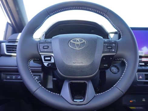 Certified 2026 Toyota Camry Hybrid w/ Multimedia Upgrade Package FWD image 19