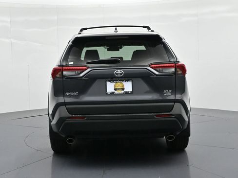 Used 2023 Toyota RAV4 XLE Premium AWD/4WD image 7