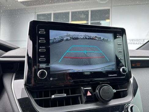 Used 2021 Toyota Corolla SE FWD image 9