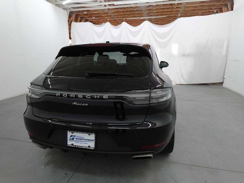 Used 2019 Porsche Macan AWD/4WD image 6