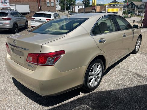 Used 2011 Lexus ES 350 FWD image 6