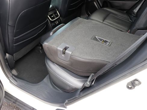 Used 2024 Subaru Outback Limited XT image 25