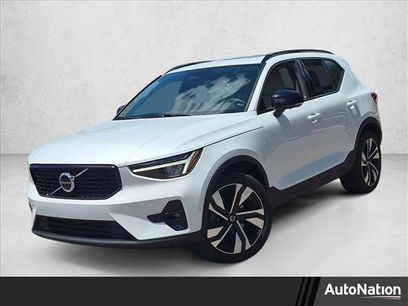 Used 2023 Volvo XC40 B5 Plus w/ Driver Assist Package