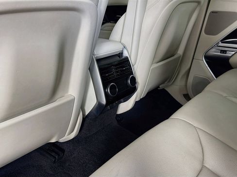 Certified 2023 Land Rover Range Rover SE AWD/4WD image 28