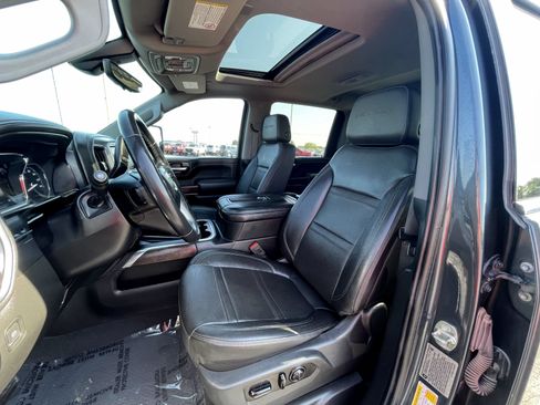 Used 2020 GMC Sierra 2500 Denali w/ Denali Ultimate Package AWD/4WD image 16