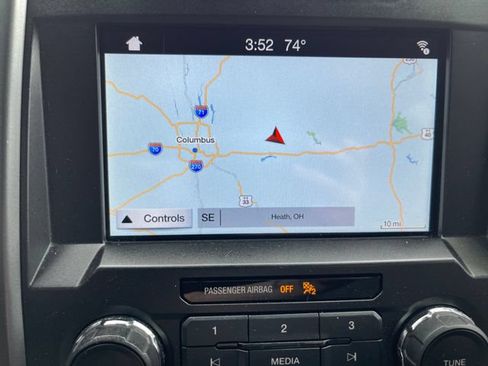 Used 2019 Ford F150 XLT w/ Equipment Group 302A Luxury AWD/4WD image 19