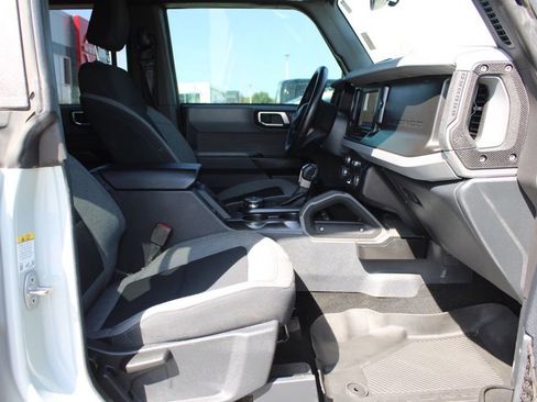 Used 2022 Ford Bronco Big Bend image 19