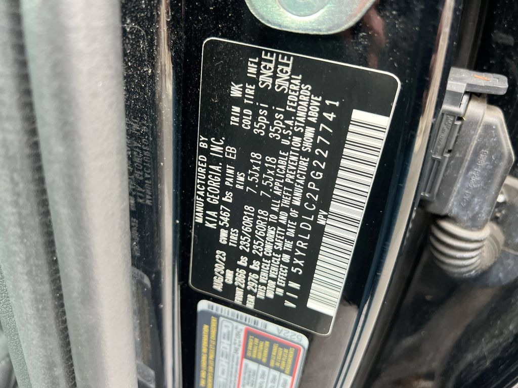 Used 2023 Kia Sorento S w/ Panoramic Sunroof Package AWD/4WD image 33
