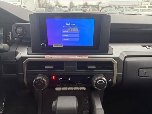 New 2026 Toyota Tacoma SR5 AWD/4WD image 32
