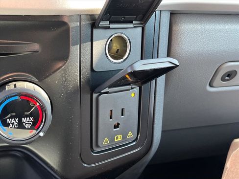 New 2026 Ford F550 4x4 Supercab Super Duty image 10