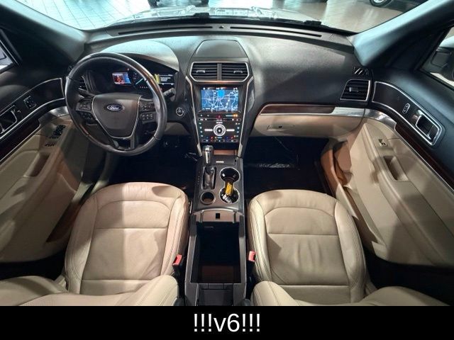 Used 2018 Ford Explorer Limited FWD image 19