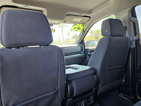 Used 2025 Chevrolet Silverado 1500 LT AWD/4WD image 22