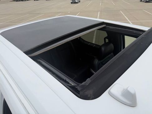 Used 2019 Ford F150 Raptor w/ Equipment Group 802A Luxury image 14