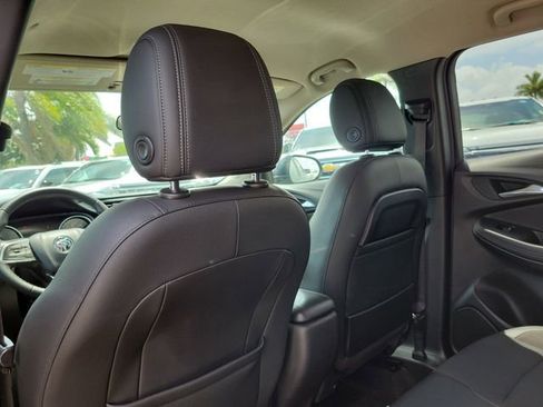 Used 2020 Buick Encore GX Select w/ Sport Touring Package image 11