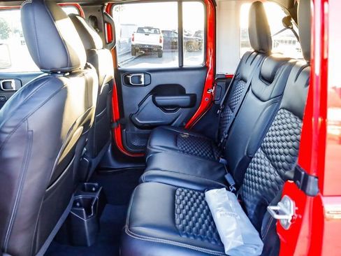 New 2025 Jeep Wrangler Sport S image 20